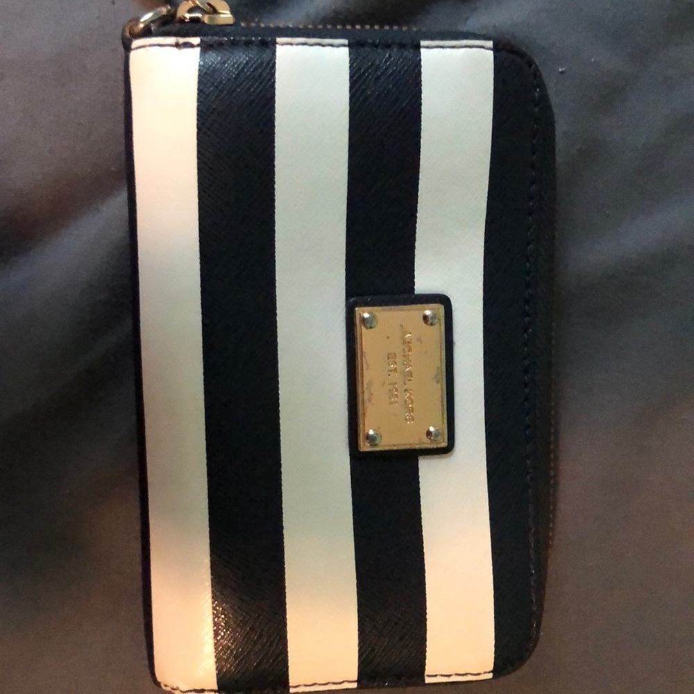 michael kors wallet